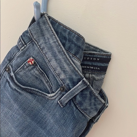 Hudson Jean shorts - Picture 2 of 3